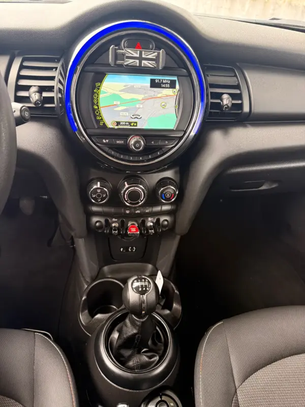 MINI 3 Portas One D 15