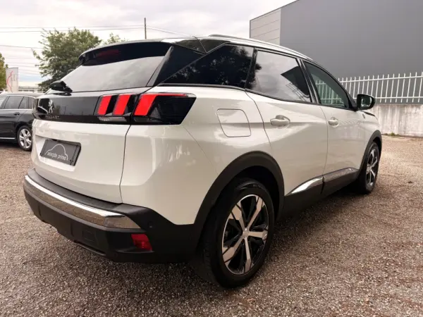 Peugeot 3008 1.6 BlueHDi Crossway EAT6 4