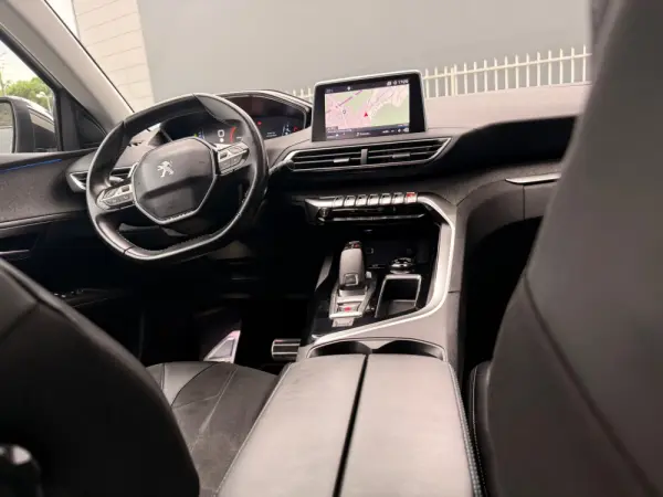 Peugeot 3008 1.6 BlueHDi Crossway EAT6 27