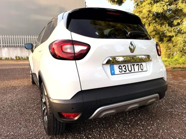 Renault Captur 1.5 dci ELYSEÉ 3