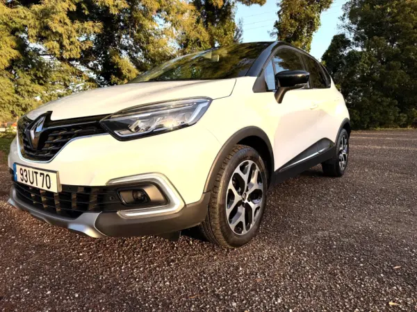 Renault Captur 1.5 dci ELYSEÉ 8