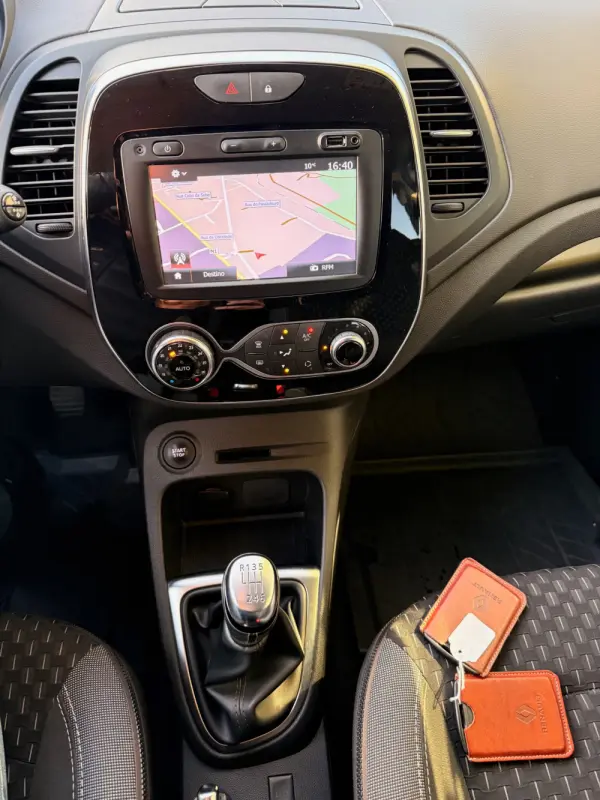 Renault Captur 1.5 dci ELYSEÉ 16