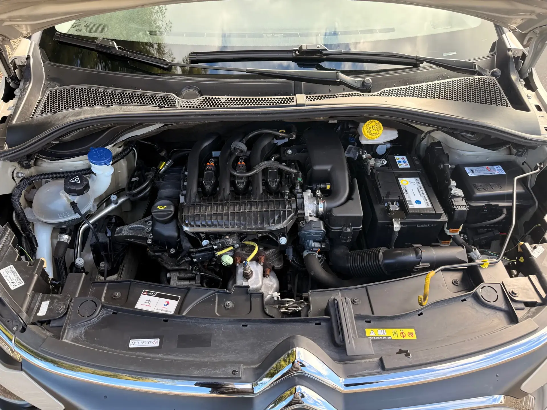 Citroën C3 1.2 PureTech C-Series 26