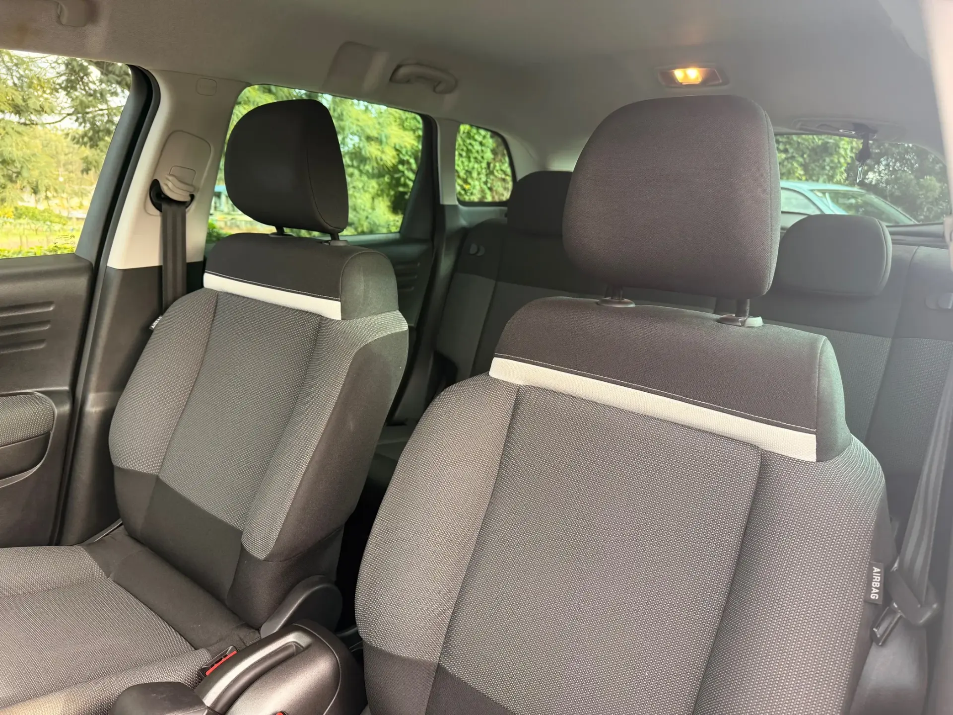 Citroën C3 Aircross 1.2 PureTech Shine 15