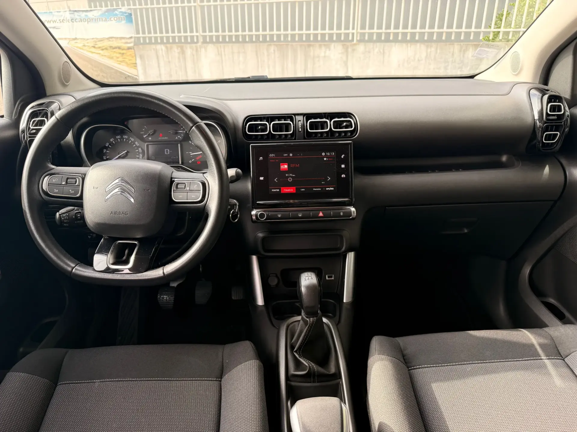 Citroën C3 Aircross 1.2 PureTech Shine 17