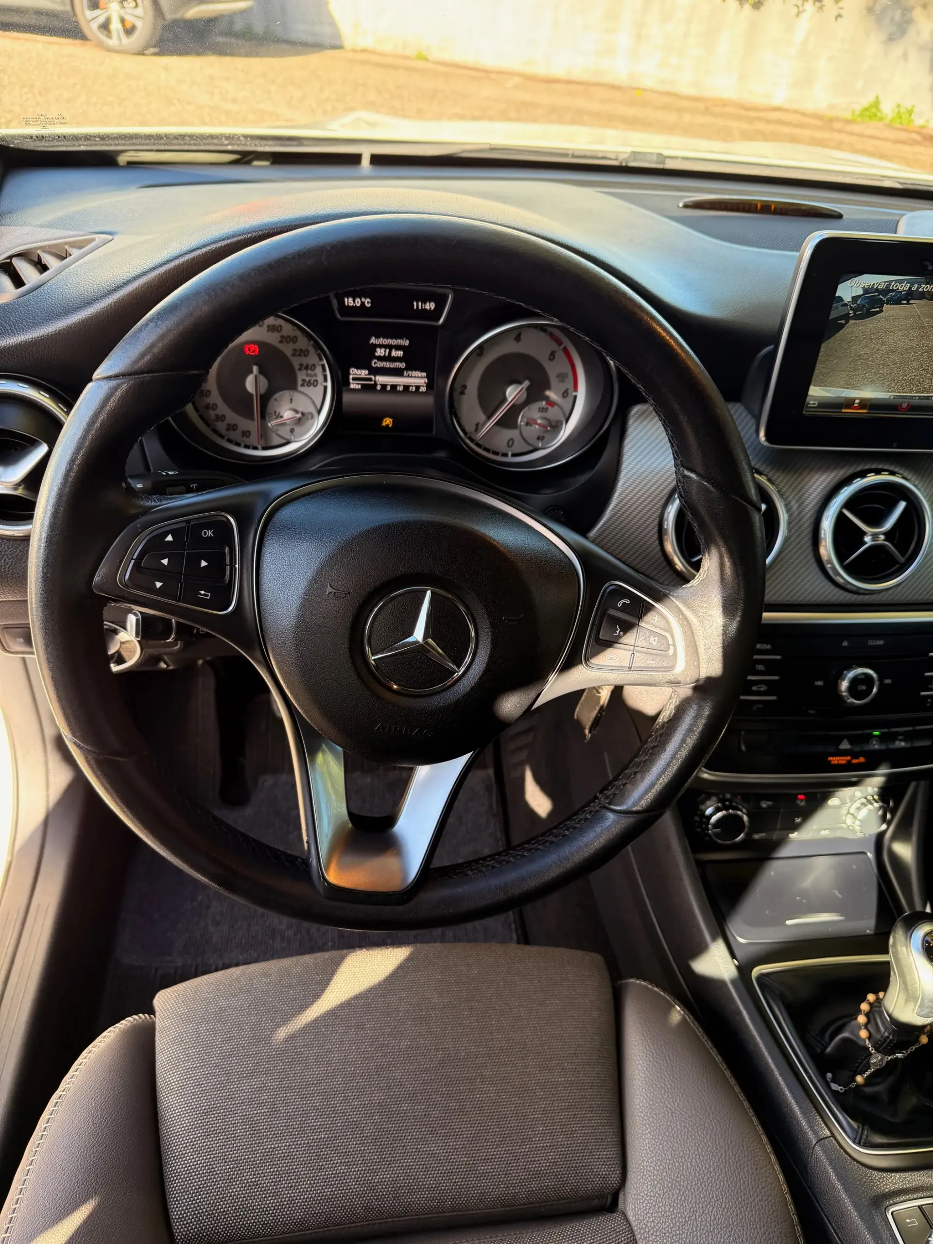 Mercedes-Benz GLA 180 d SENSATION 17