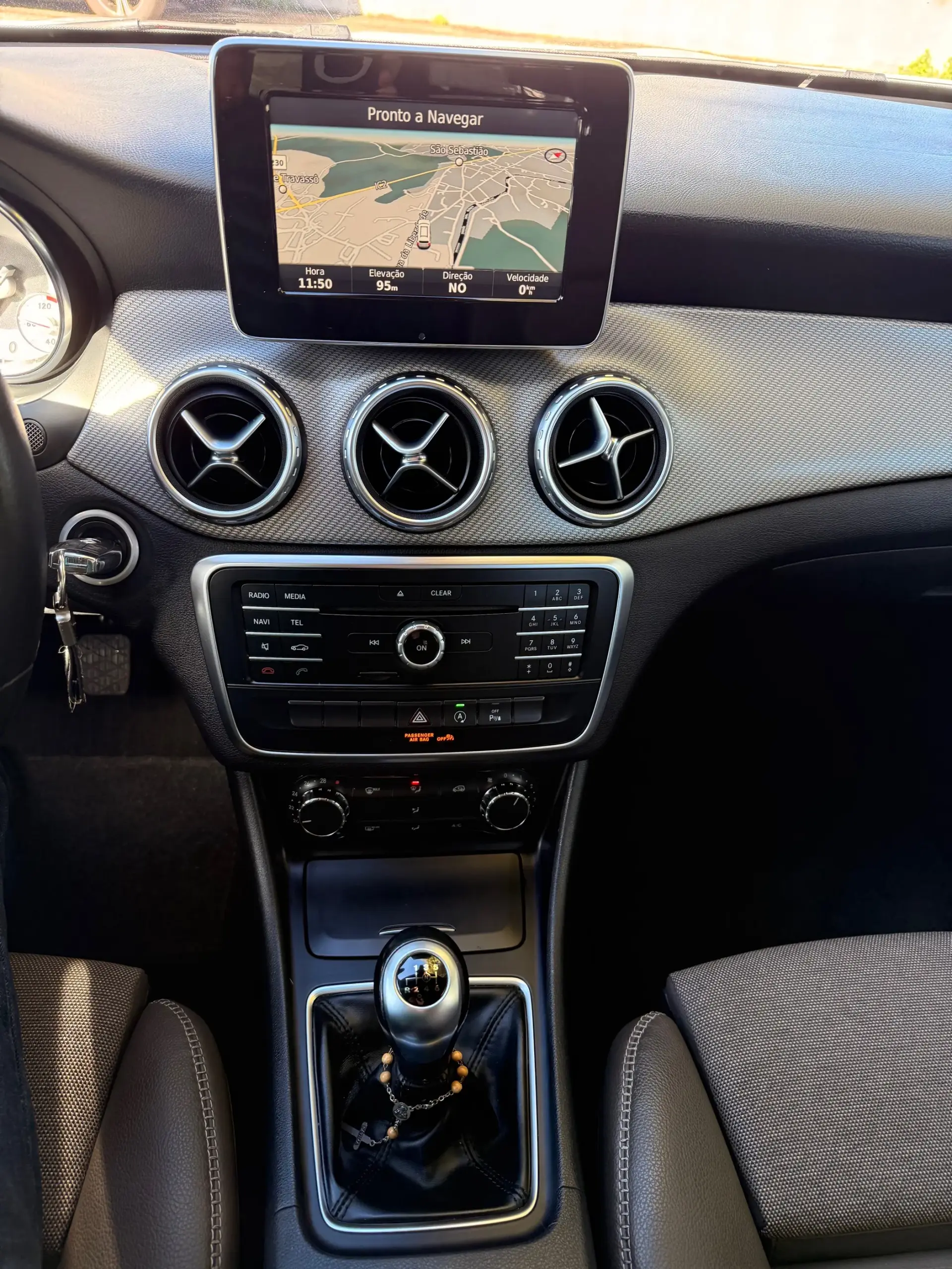 Mercedes-Benz GLA 180 d SENSATION 20