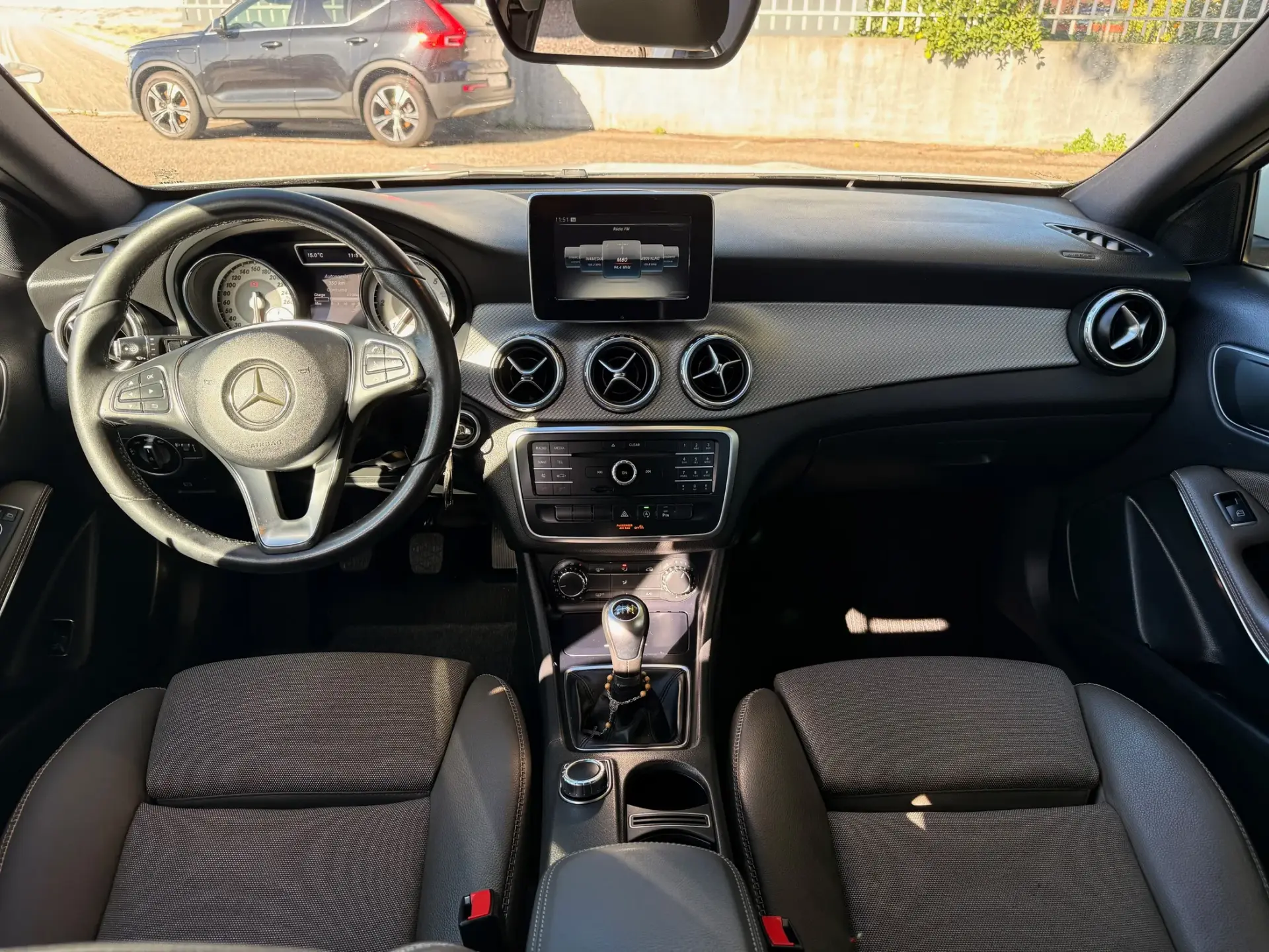 Mercedes-Benz GLA 180 d SENSATION 24