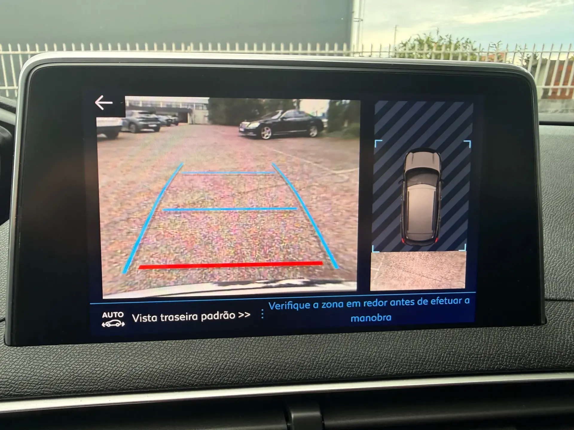 Peugeot 3008 1.6 BlueHDi Crossway EAT6 24