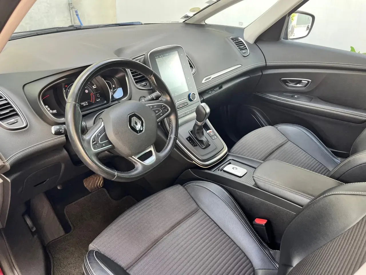 Renault Grand Scénic 1.5 dCi Intens EDC SS 10