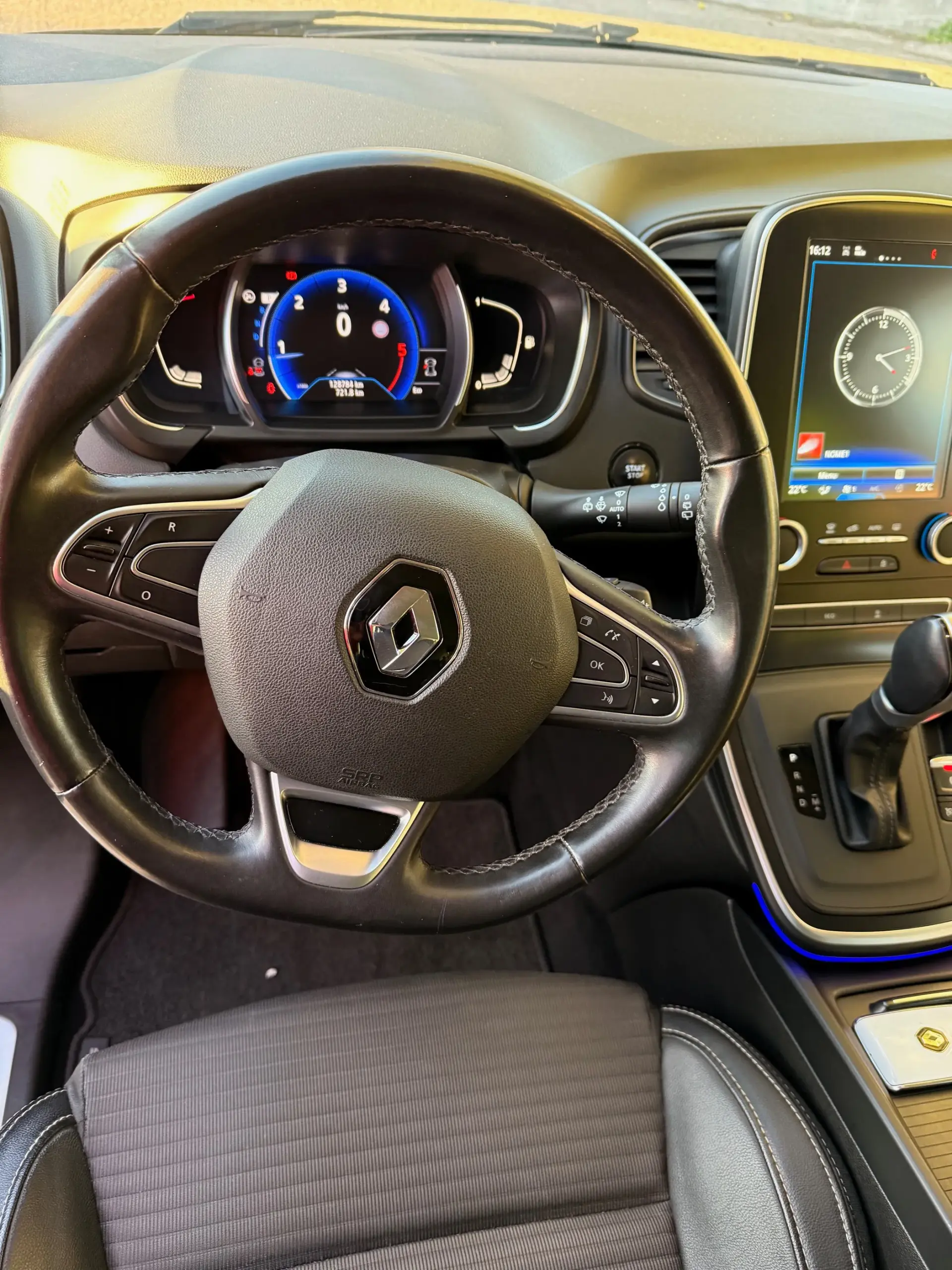 Renault Grand Scénic 1.5 dCi Intens EDC SS 14