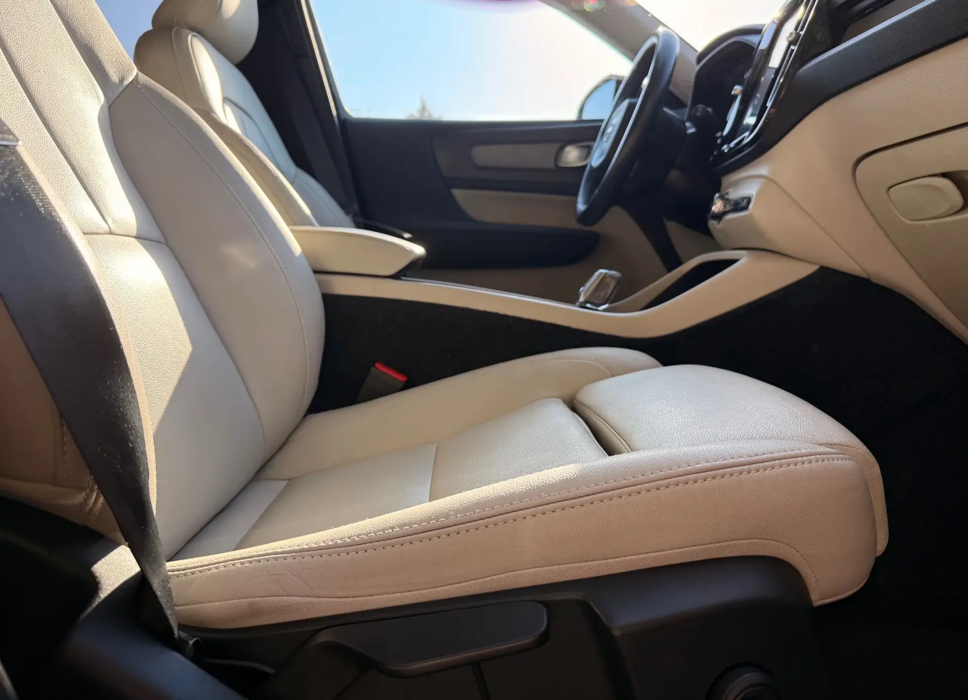 Volvo XC 40 1.5 T5 PHEV Inscription Expression 15