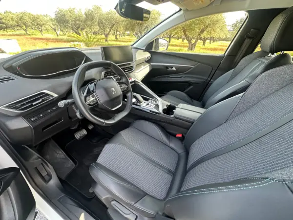 Peugeot 3008 1.6 Hybrid Allure e-EAT8 15