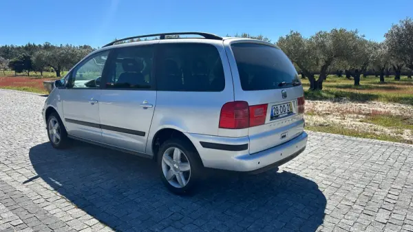 SEAT Alhambra 1.9 TDI Reference 4