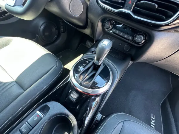 Nissan Juke 1.0 DIG-T Tekna TwoTone T DCT 13