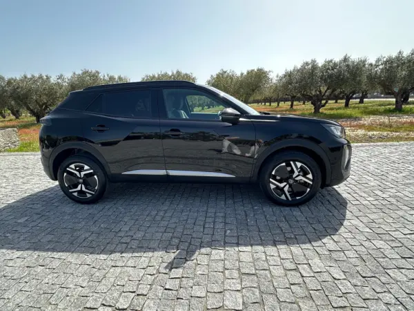 Peugeot 2008 1.2 Hybrid Allure e-DCS6 4