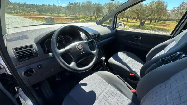 SEAT Alhambra 1.9 TDI Reference 7