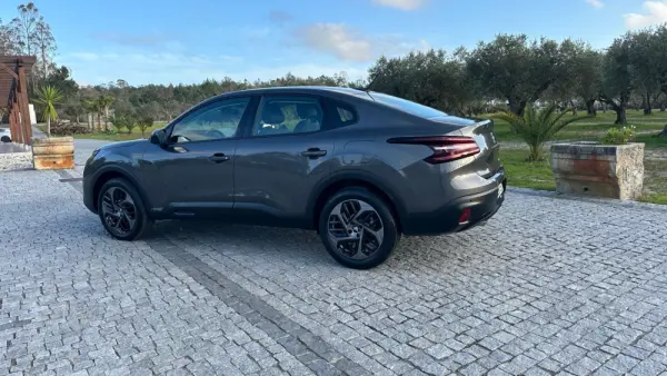 Citroën C4 X 1.2 PureTech Plus EAT8 7