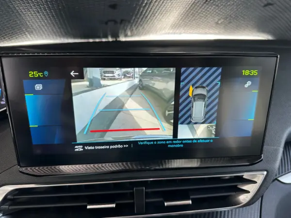 Peugeot 3008 1.6 Hybrid Allure e-EAT8 28