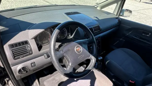 SEAT Alhambra 1.9 TDI Reference 10