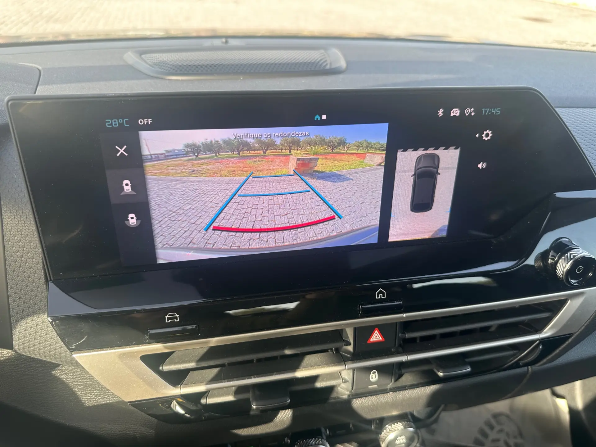 Citroën C4 1.2 Hybrid Plus e-DSC6 21