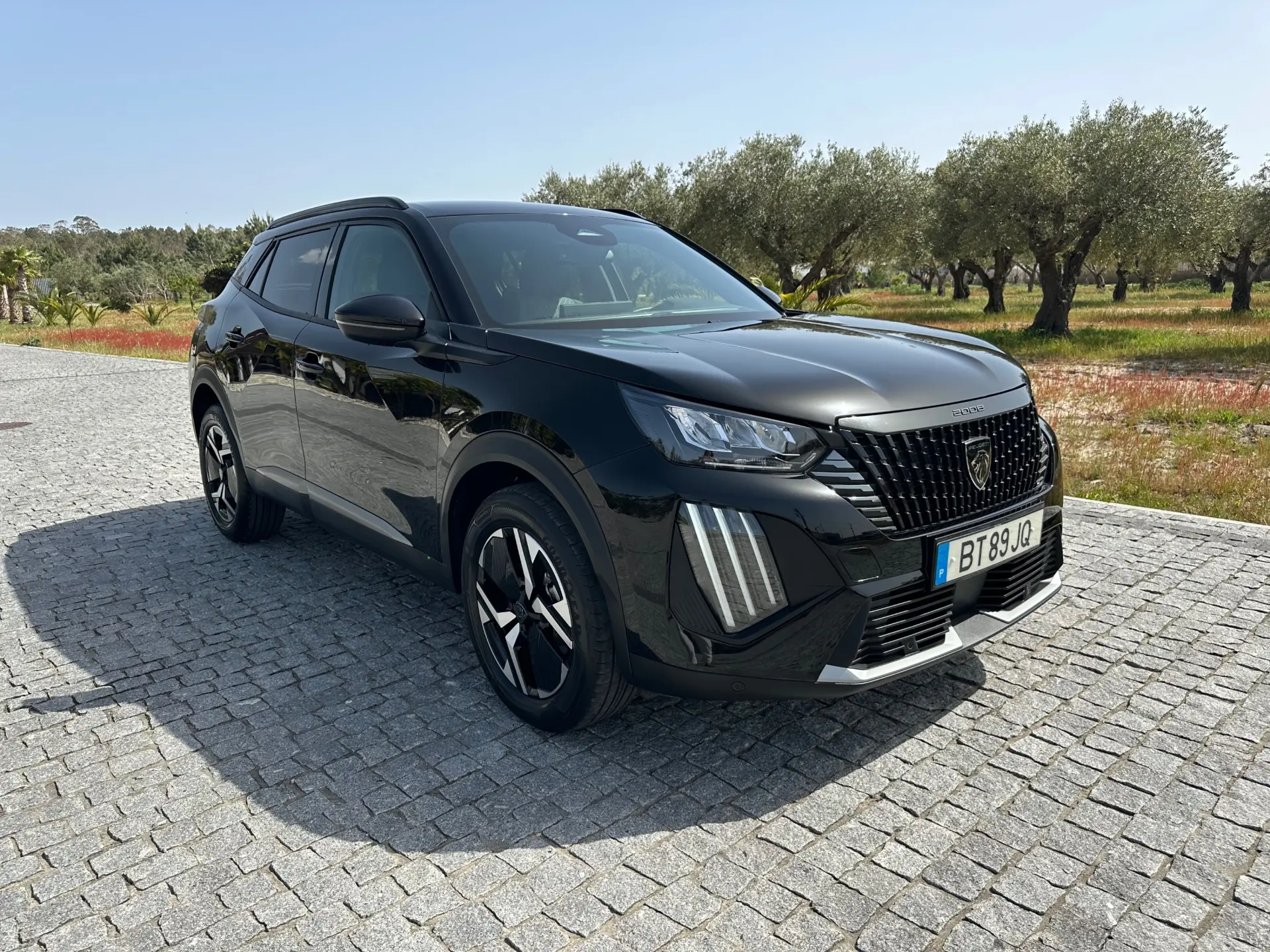 Peugeot 2008 1.2 Hybrid Allure e-DCS6 2