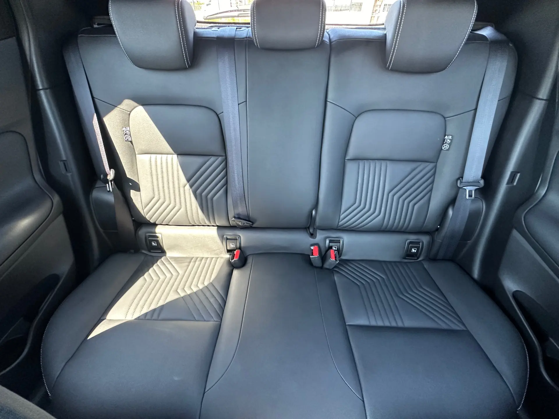 Nissan Juke 1.0 DIG-T Tekna TwoTone T DCT 18