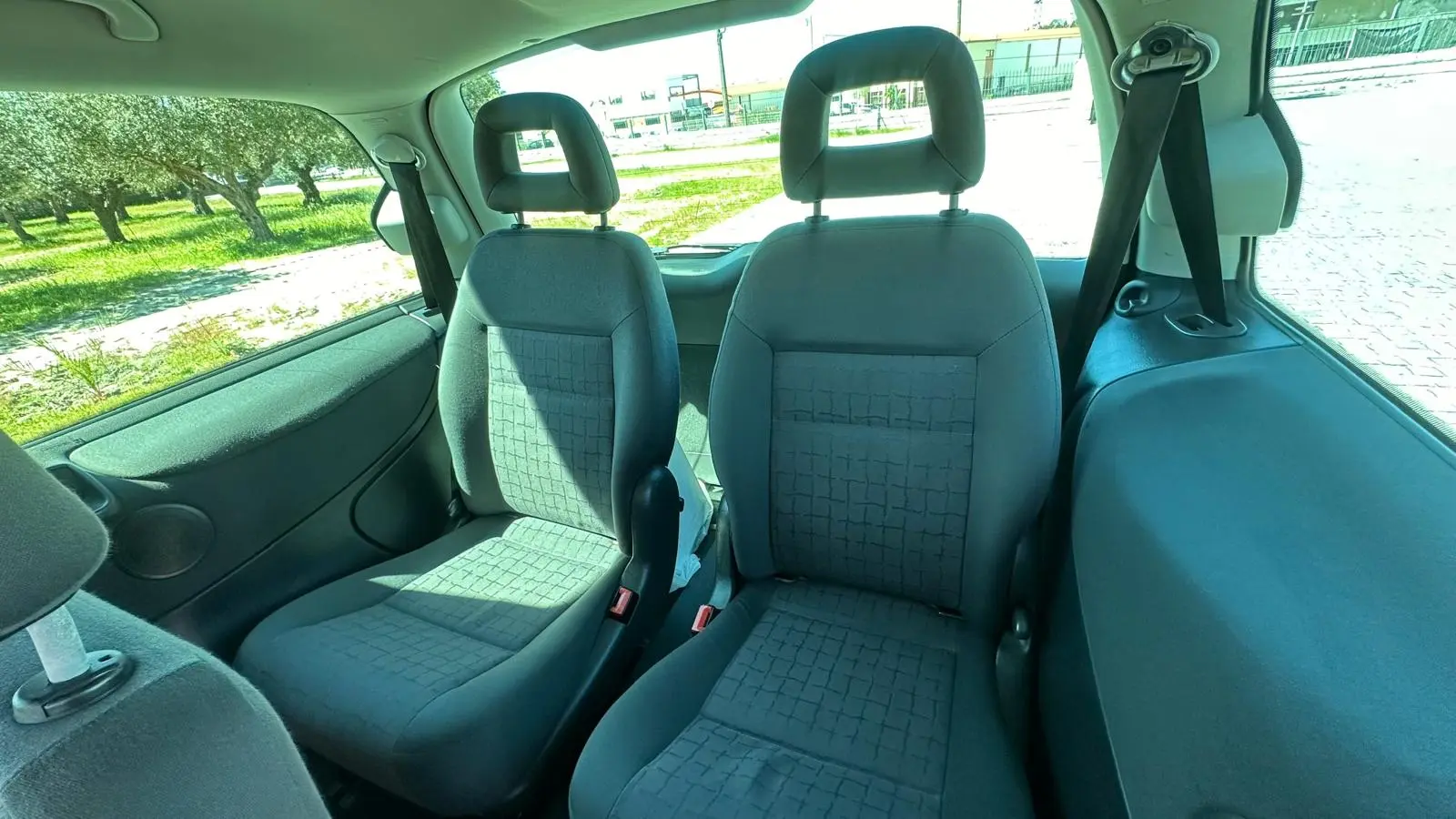 SEAT Alhambra 1.9 TDI Reference 17