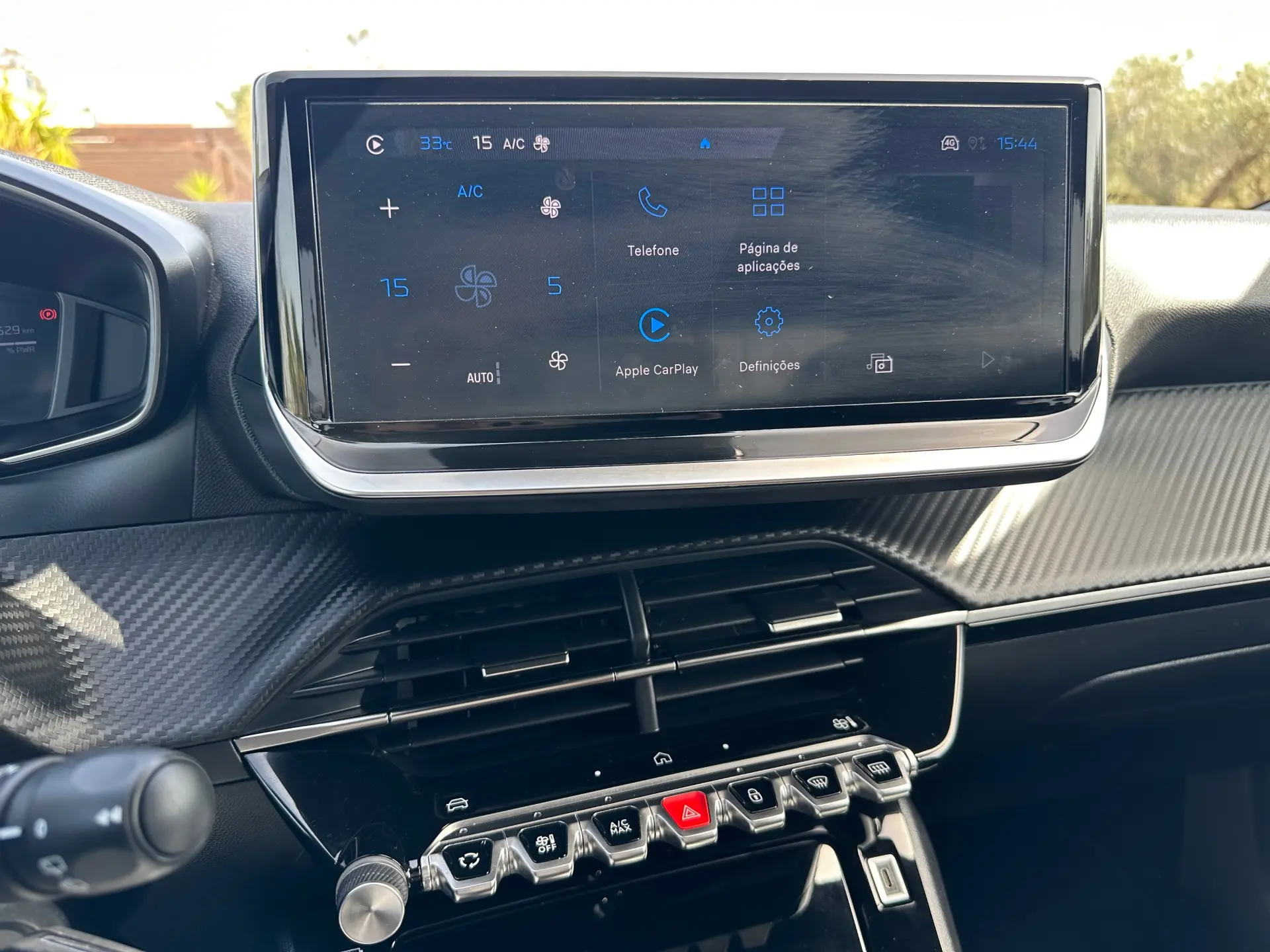 Peugeot 2008 1.2 Hybrid Allure e-DCS6 15