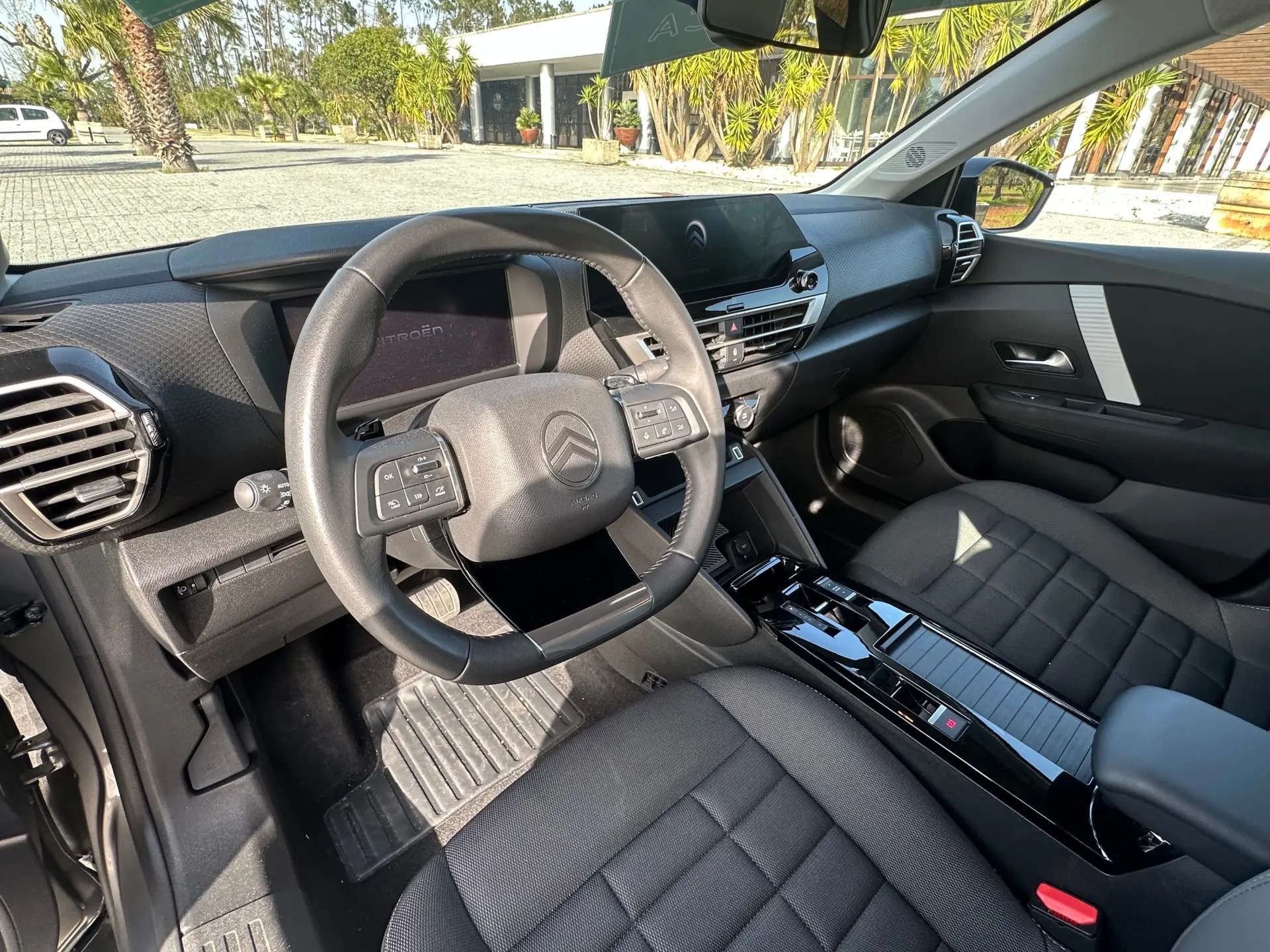 Citroën C4 1.2 Hybrid Plus e-DSC6 11