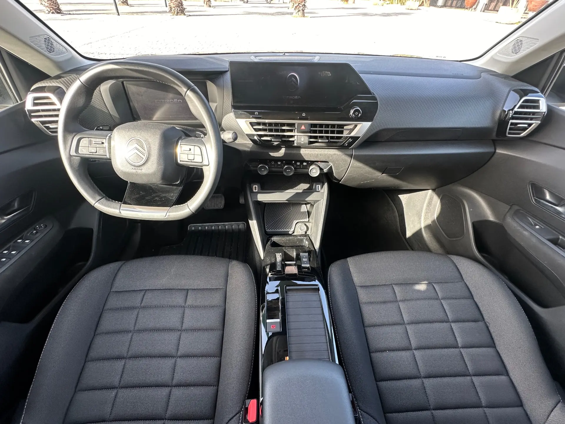 Citroën C4 1.2 Hybrid Plus e-DSC6 10