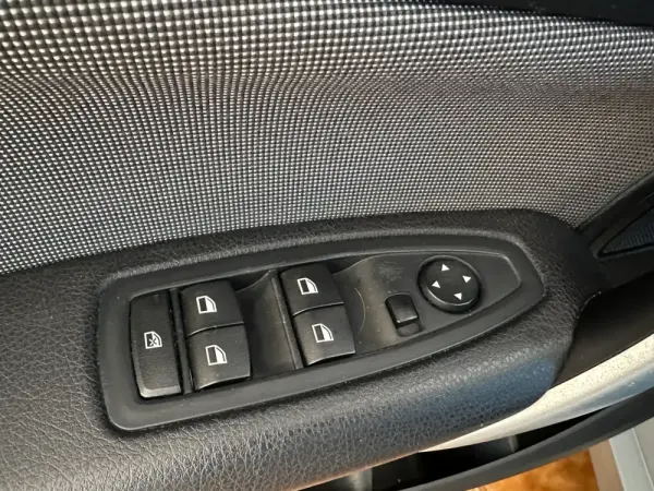 BMW 116 d EDynamics Line Urban 5