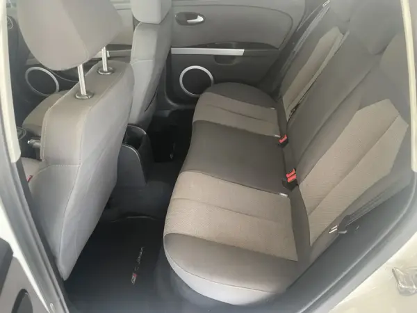 SEAT Leon 1.6 TDI E.Style by Sport 16