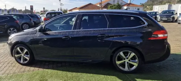 Peugeot 308 SW 1.5 BlueHDi GT Pack EAT8 5