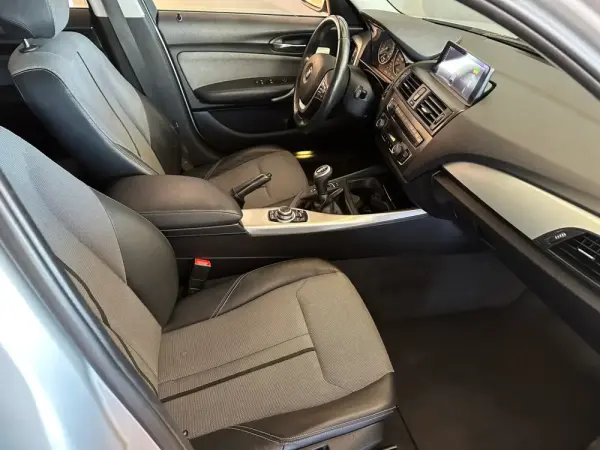 BMW 116 d EDynamics Line Urban 22