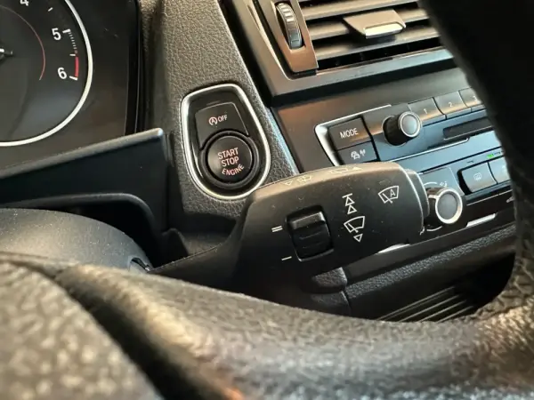 BMW 116 d EDynamics Line Sport 12