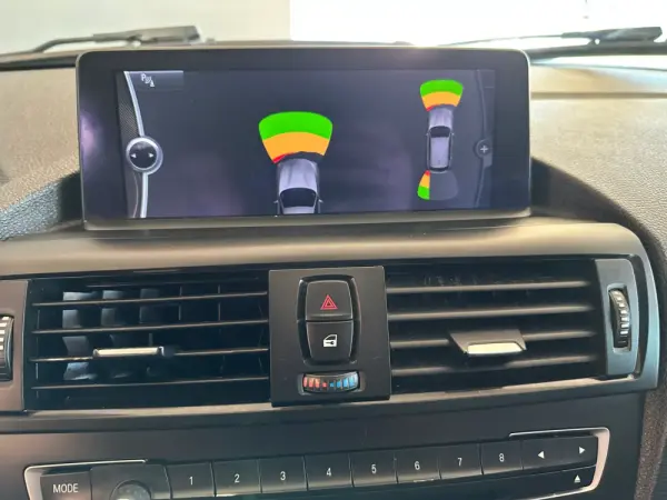 BMW 116 d EDynamics Line Urban 8