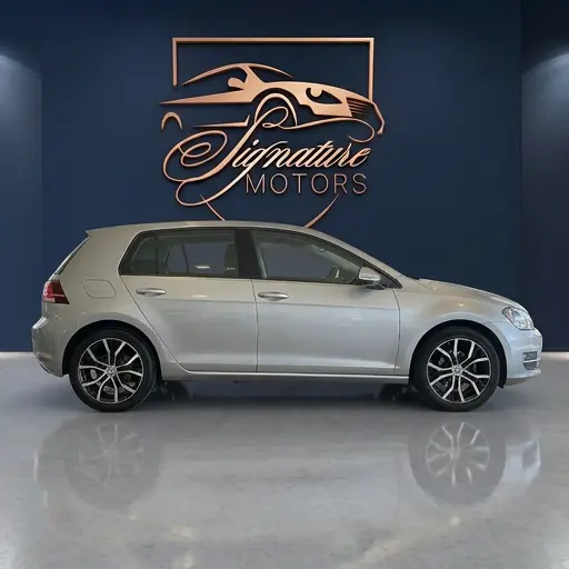 Volkswagen Golf 1.6 TDi Highline 2