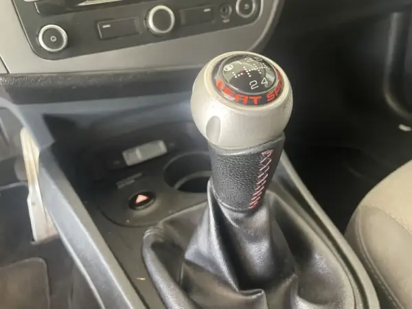 SEAT Leon 1.6 TDI E.Style by Sport 8