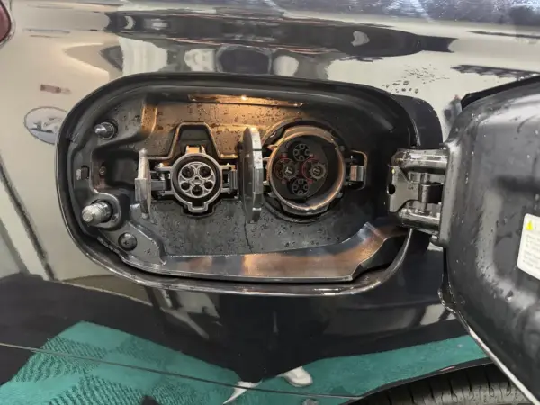 Mitsubishi Outlander 2.4 Ice Edition 8