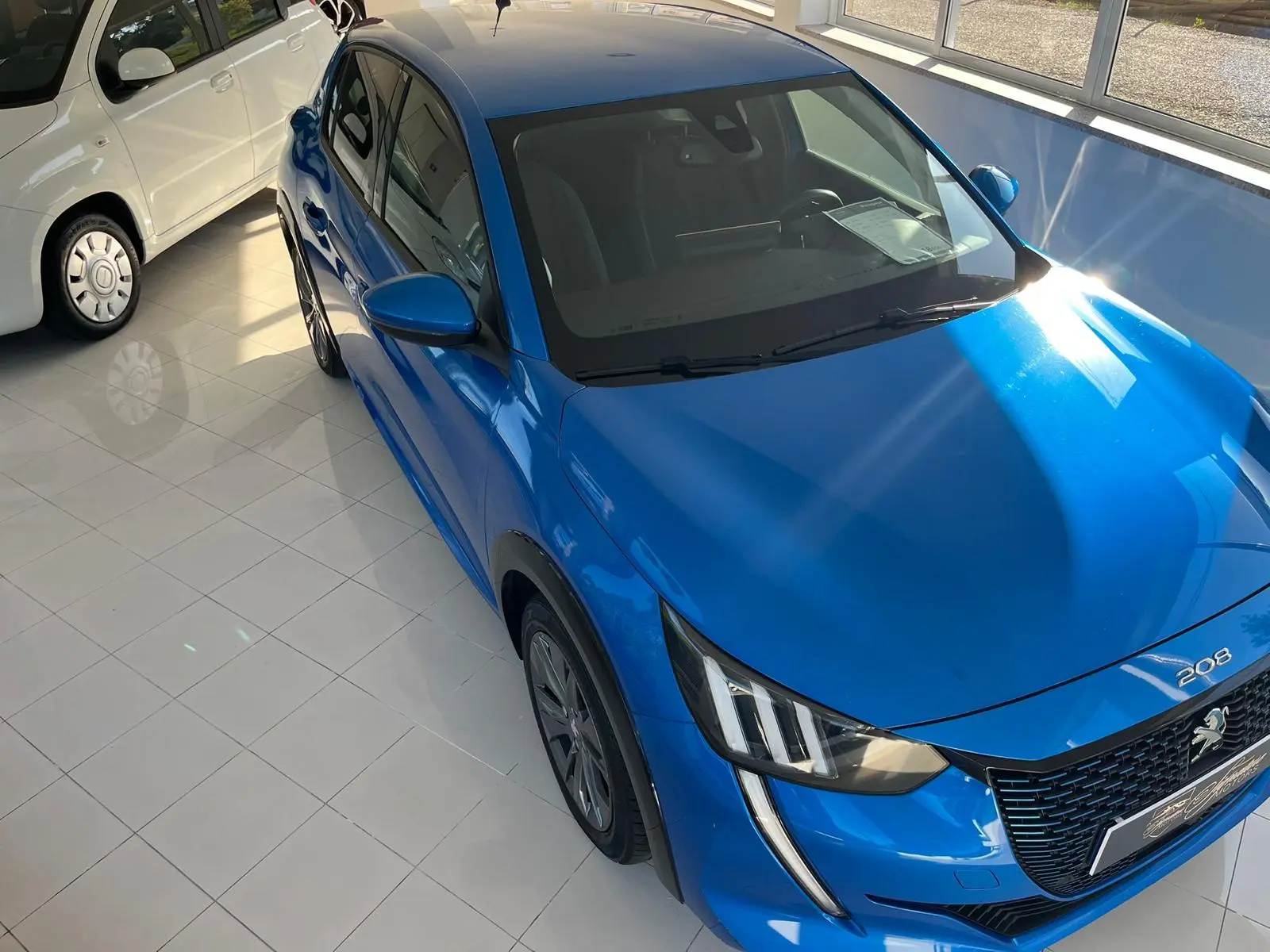 Peugeot e-208 50 kWh Allure Pack 4