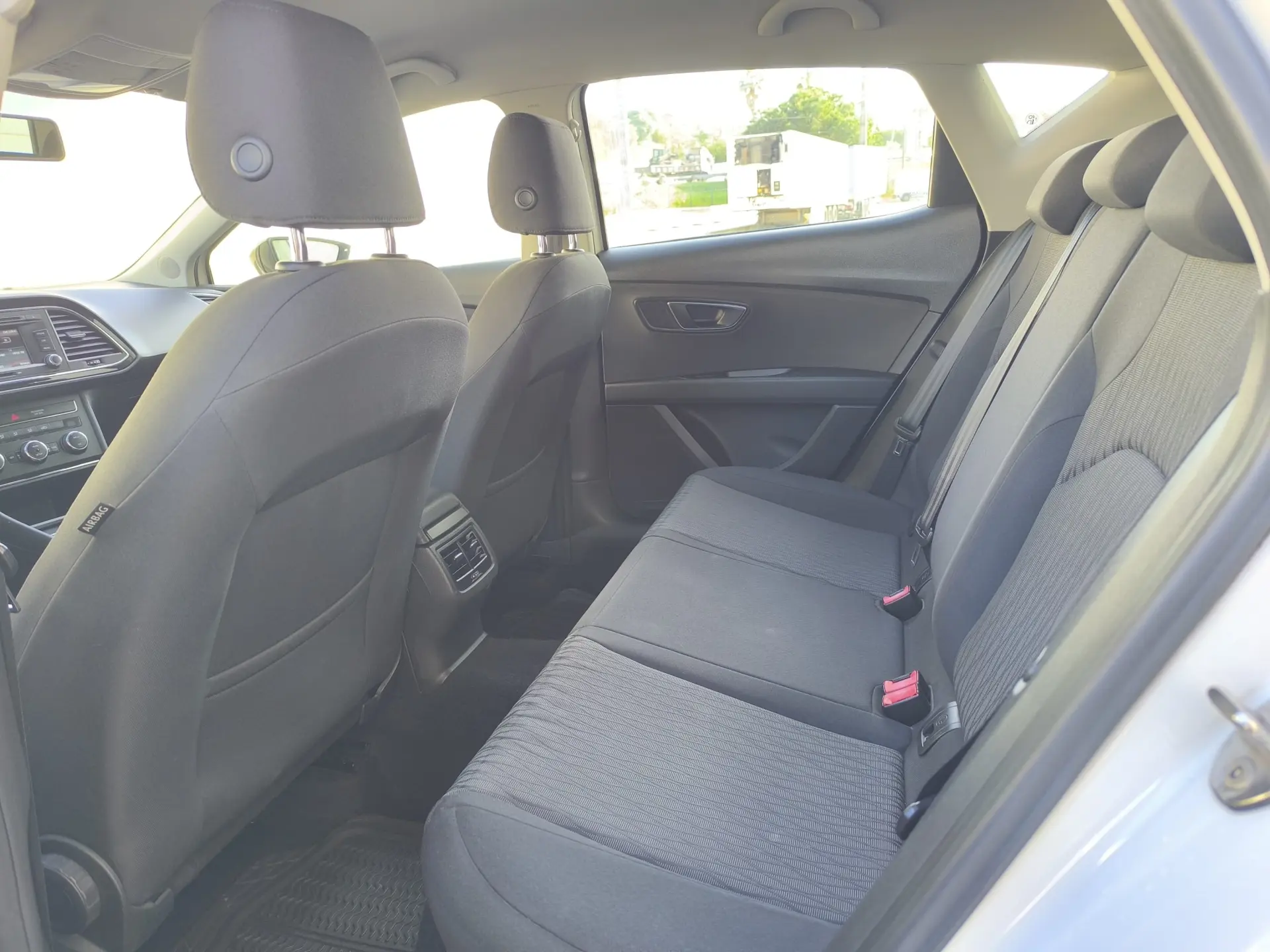 SEAT Leon 1.6 TDI DPF Reference 10