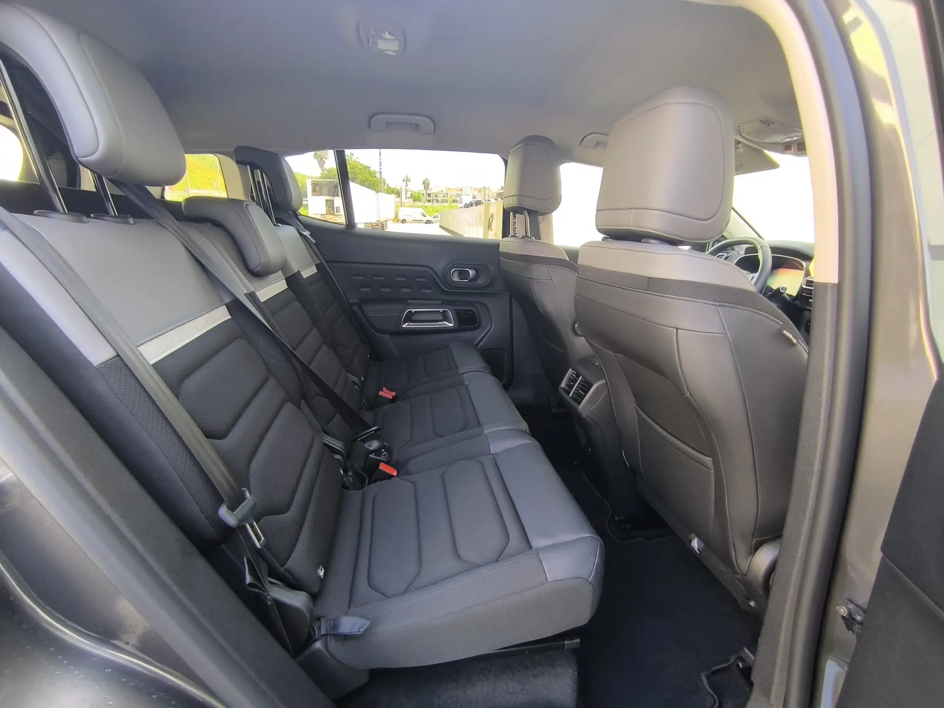 Citroën C5 Aircross 1.6 Hybrid Plus e-EAT8 10