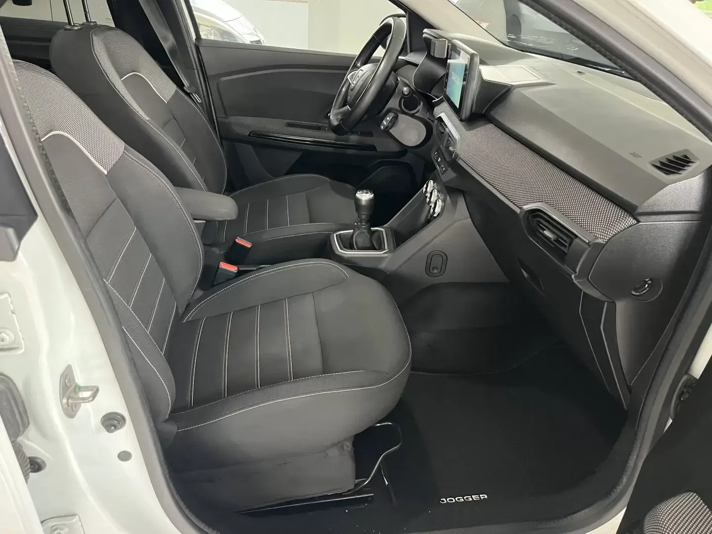 Dacia Jogger 1.0 ECO-G SL Extreme 7L Bi-Fuel 8