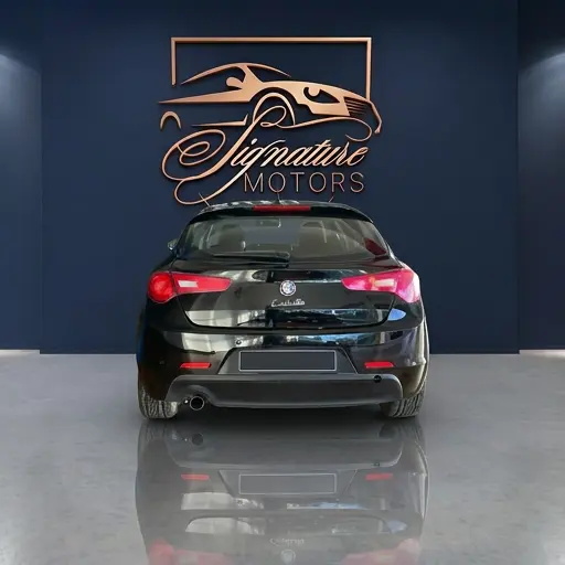 Alfa Romeo Giulietta 1.6 JTDM Distinctive 4