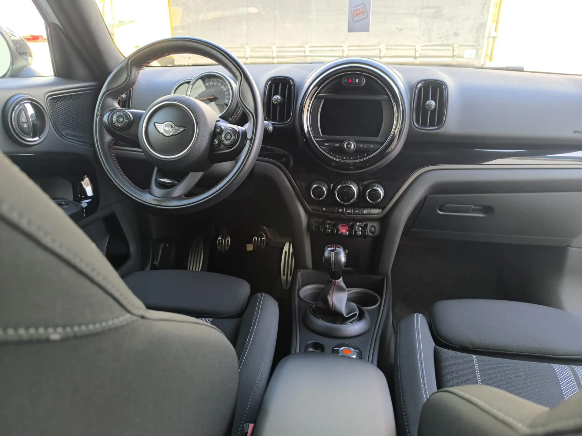 MINI Countryman Cooper D 9