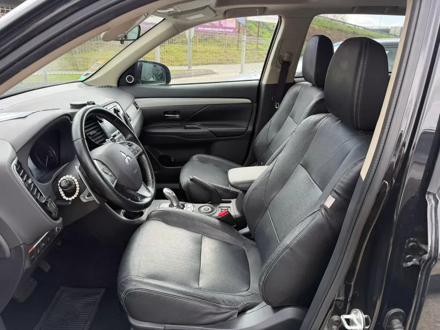 Mitsubishi Outlander 2.0 Intense 3