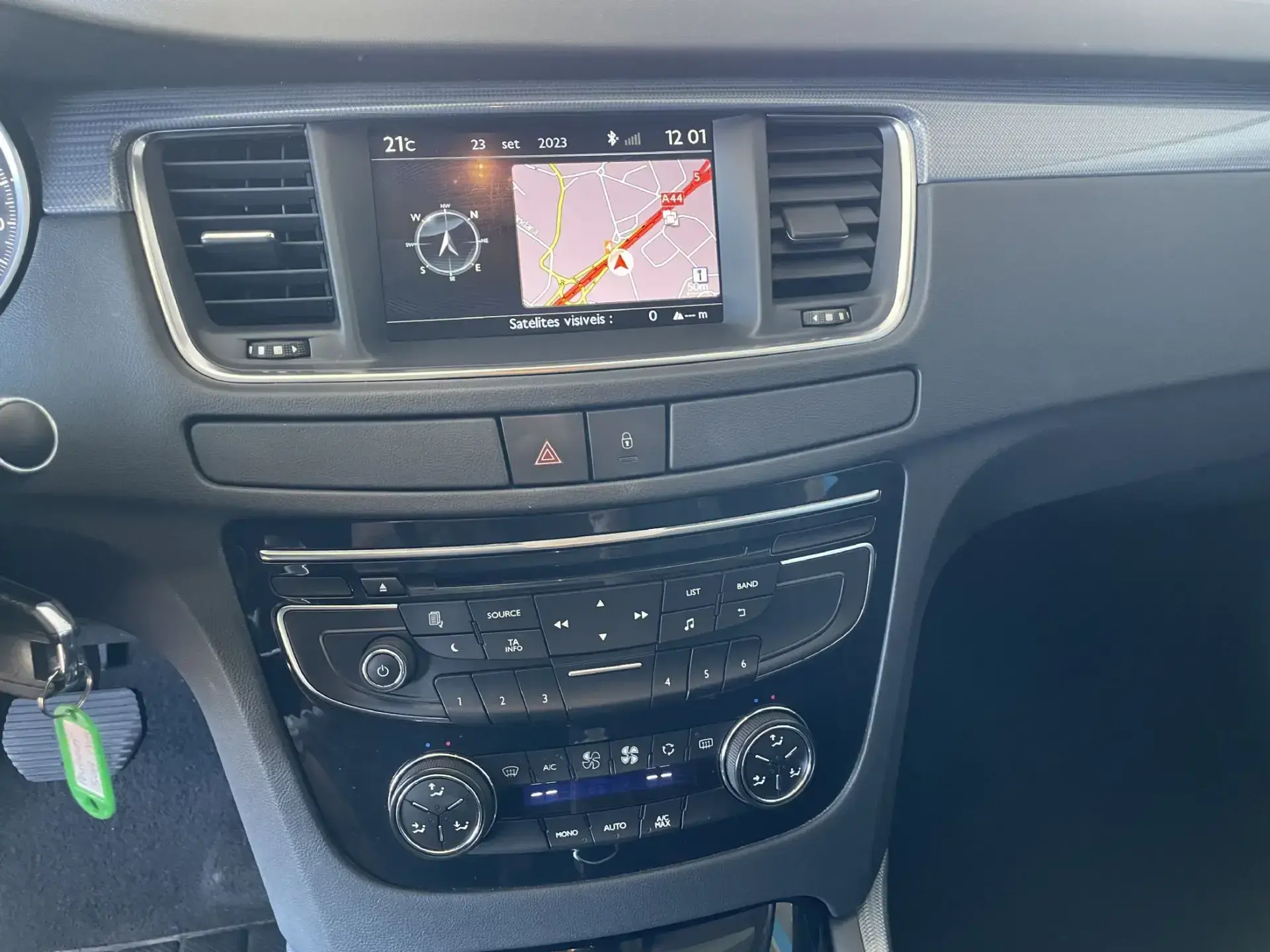 Peugeot 508 SW 1.6 e-HDi Allure 2-Tronic 105g 11