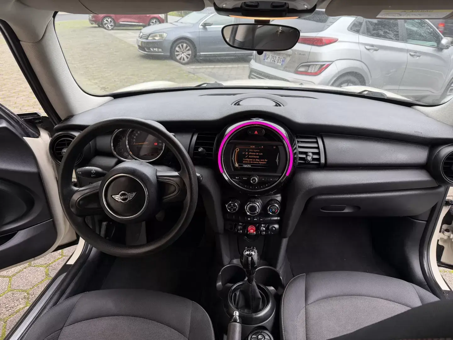 MINI 3 Portas One D 6