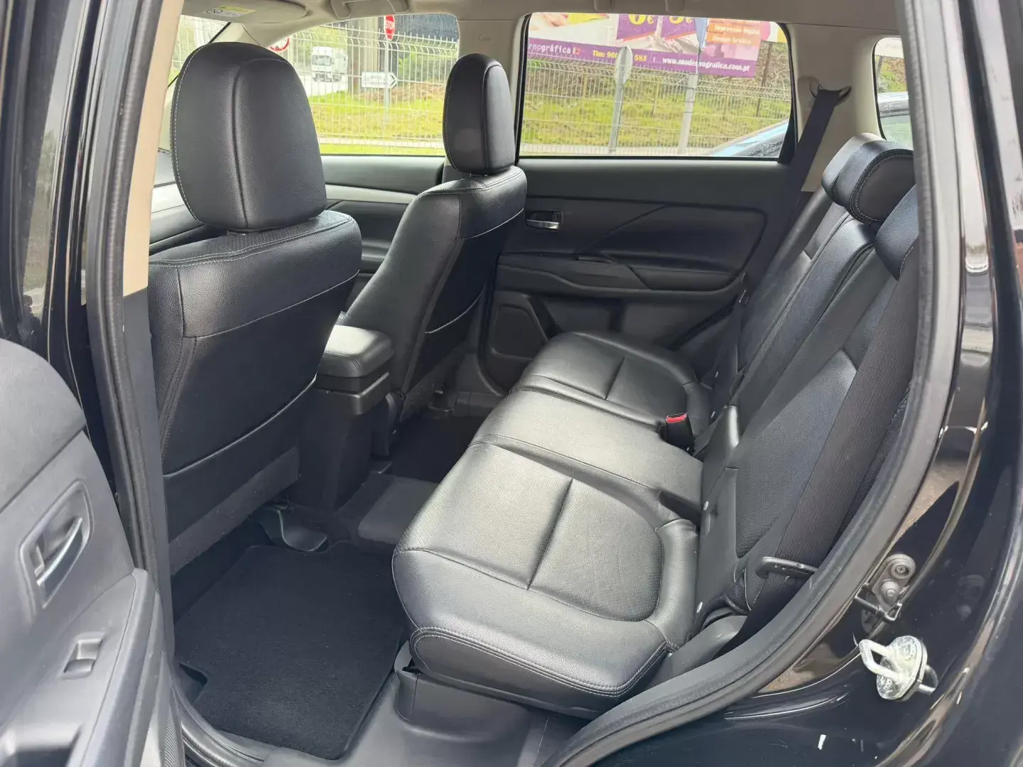 Mitsubishi Outlander 2.0 Intense 5